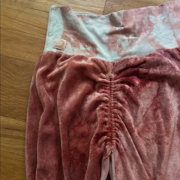 Sinew Moon skirt - Picture 2 of 10